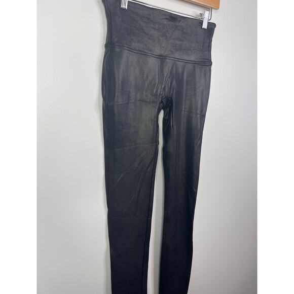 NEW Spanx Faux Leather Casual Elastic Waist Pull On Leggings Black Size: Medium - Picture 4 of 10